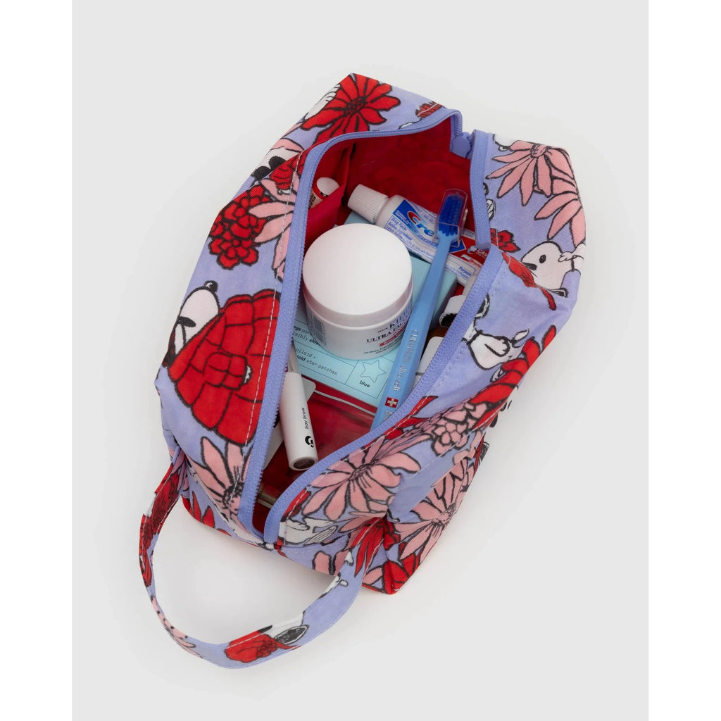 Baggu x Peanuts - Dopp Kit toiletry bag - Floral Snoopy | wineandwaterways